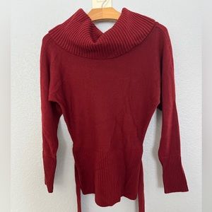EUC: Ann Taylor cowl neck sweater: size S